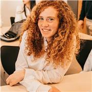 Educadora infantil se ofrece para dar clases de repaso de las asignaturas a niños/as de primaria